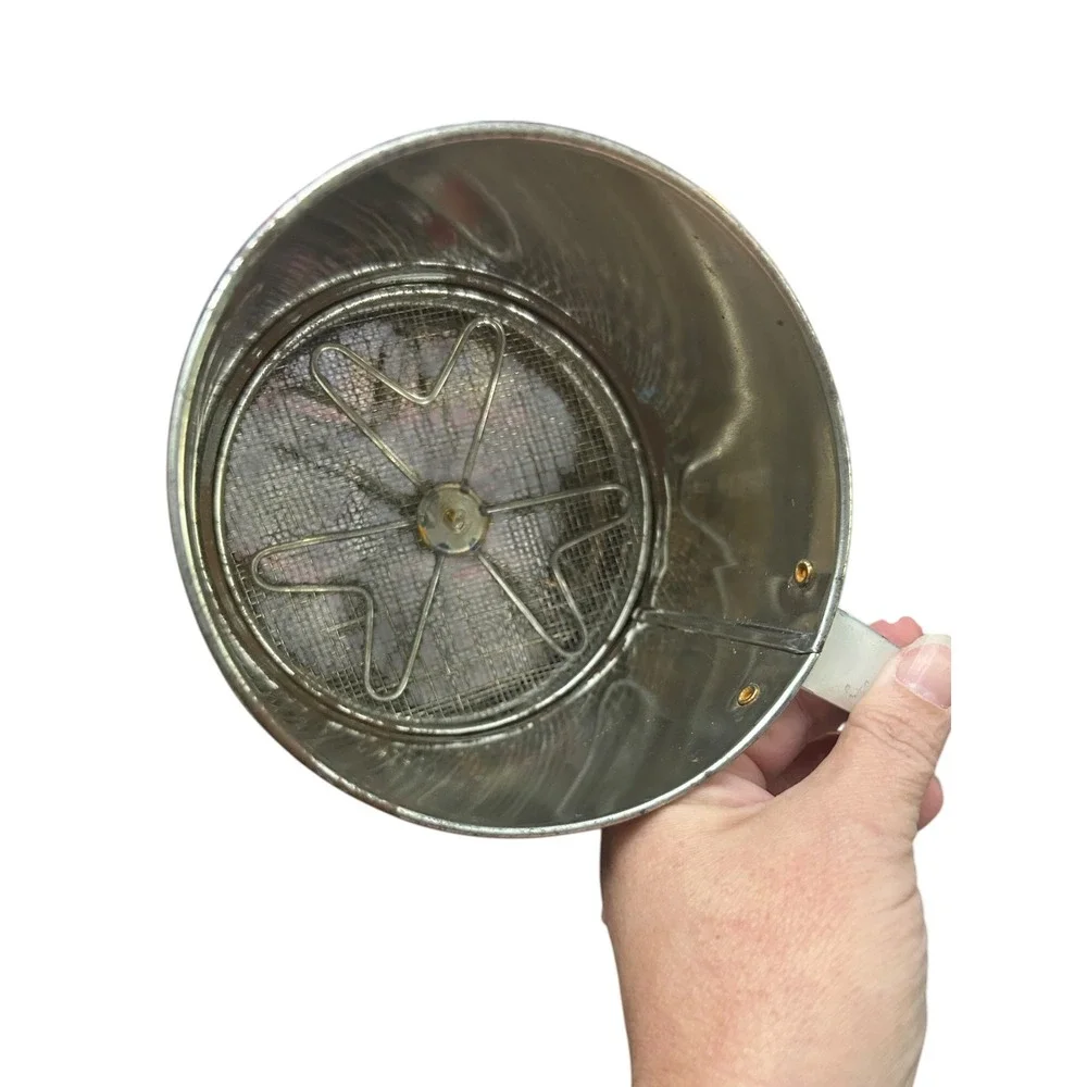 Vintage Androck 3-Screen Flour Sifter Retro Avocado Green Floral Daisy 1970s